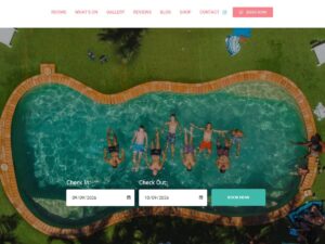 Budds in Surfers Backpackers Resort